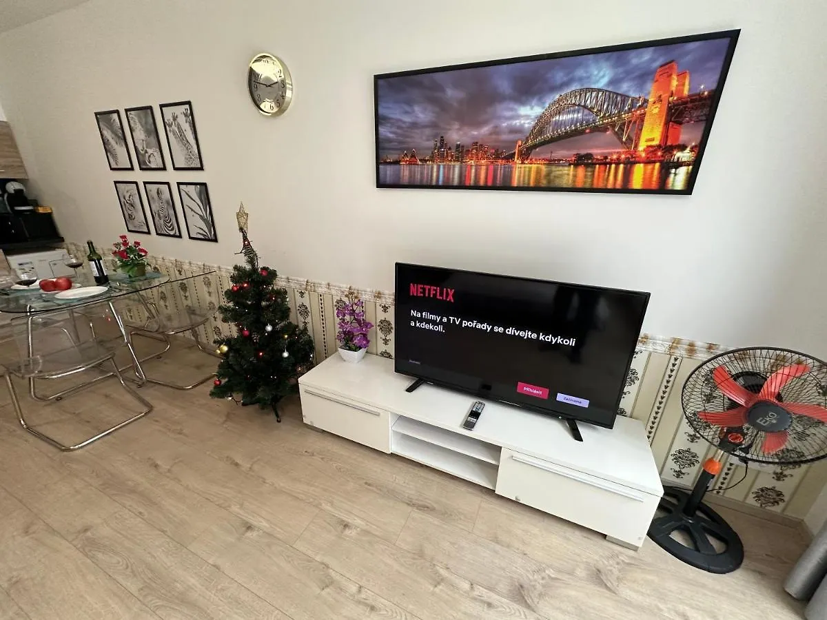 O2 Arena - Alex Apartment Praha جمهورية التشيك